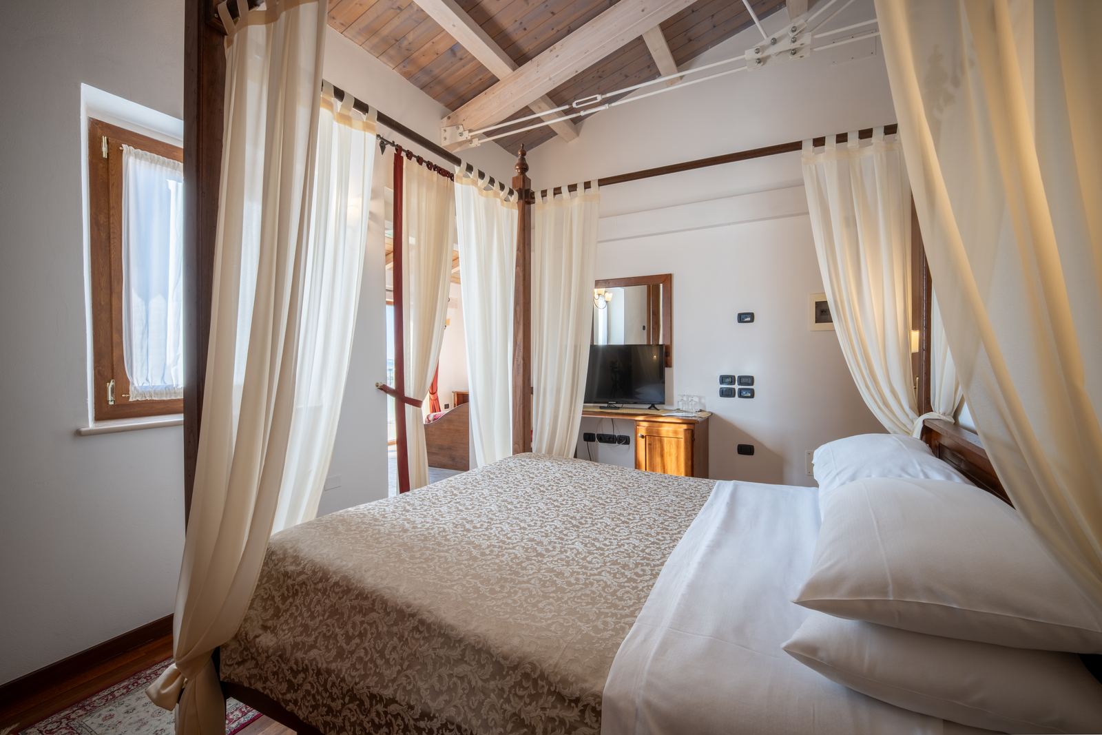 Camere e Suite · 15 stanze